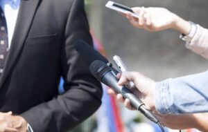 Exposição positiva com assessoria de imprensa - AGJ